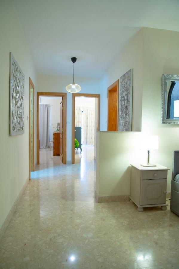 Large And Bright Apartment In The City Centre Goslm-2 Sliema Exteriér fotografie