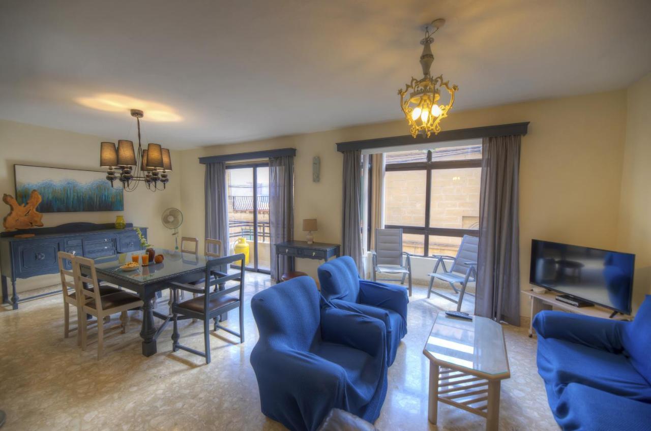 Large And Bright Apartment In The City Centre Goslm-2 Sliema Exteriér fotografie