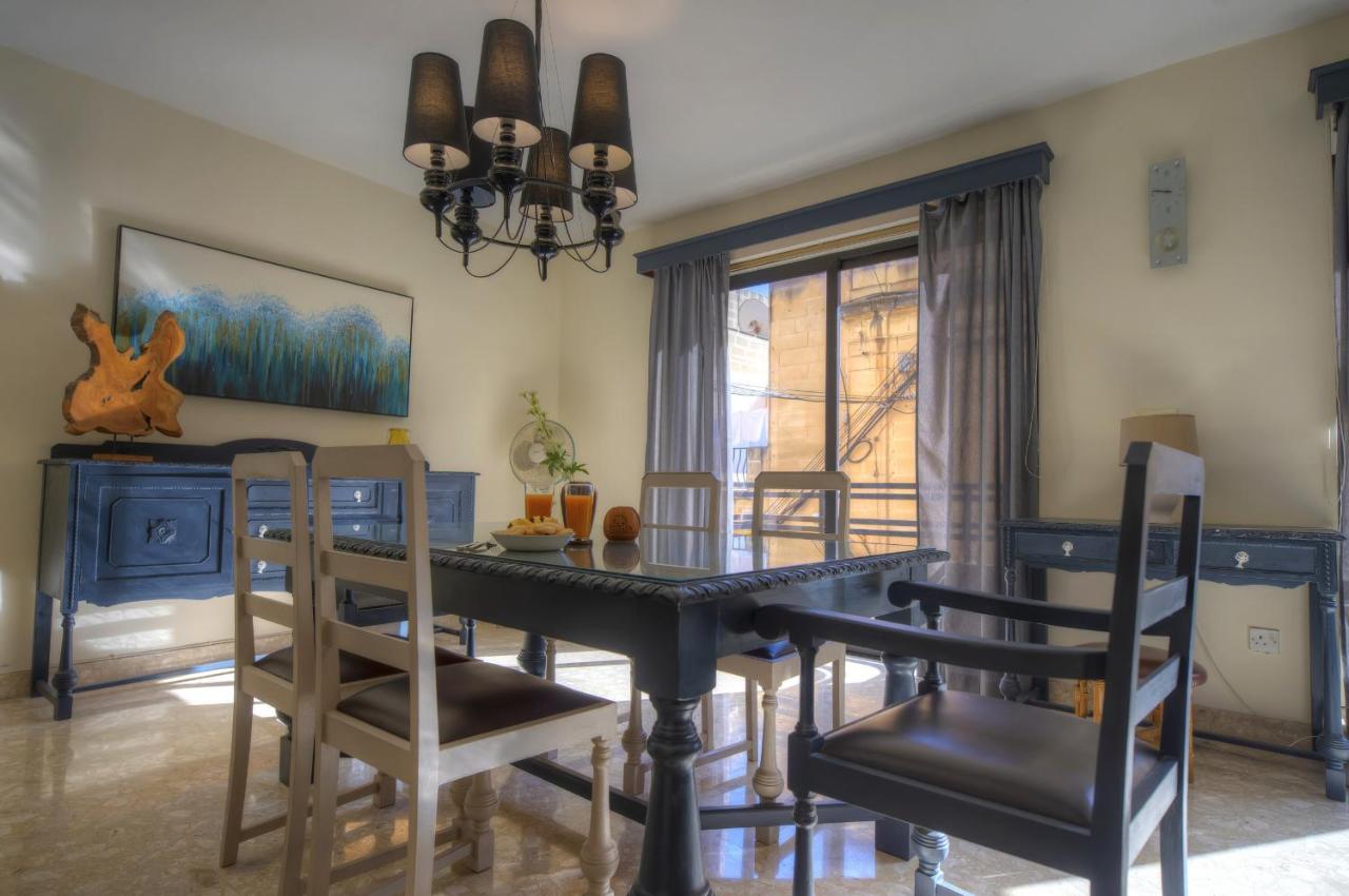 Large And Bright Apartment In The City Centre Goslm-2 Sliema Exteriér fotografie